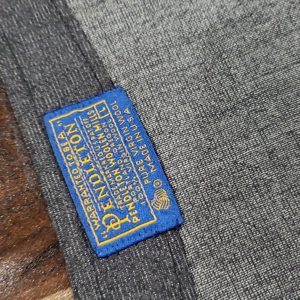 Vintage Pendleton Wool Vest - Picture 2 of 7